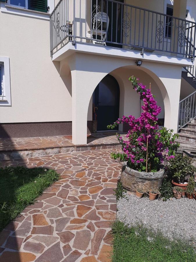 H-Elios Apartment Lovran Exterior photo